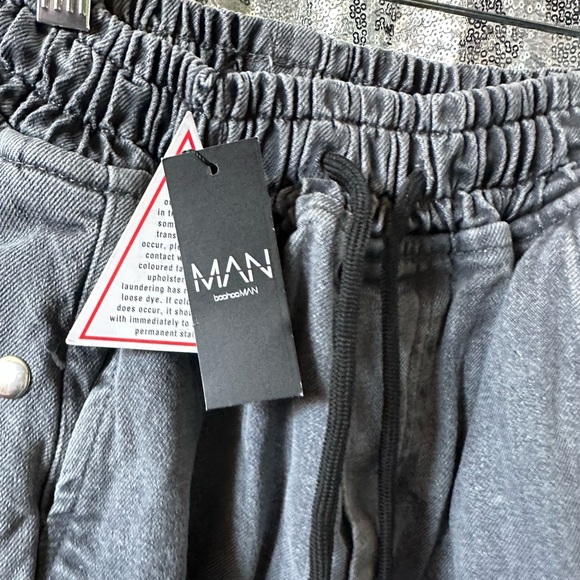 Boohoo Man Tall Straight Leg Popper Elastic Waist Jean - Picture 11 of 16